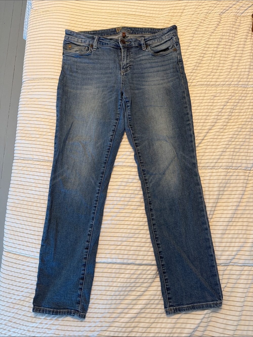 Kut from the Kloth Medium Blue Straight Leg Jeans